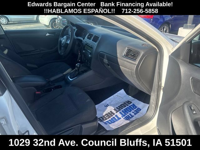 Used 2013 Volkswagen Jetta S FWD image 10