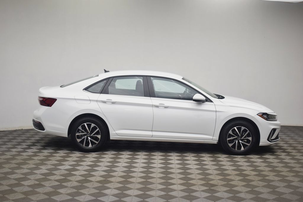 Used 2025 Volkswagen Jetta S FWD image 12
