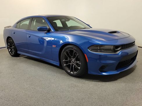Used 2022 Dodge Charger Scat Pack w/ Plus Group RWD image 1
