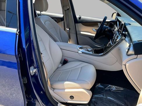 Used 2018 Mercedes-Benz GLC 300 image 8