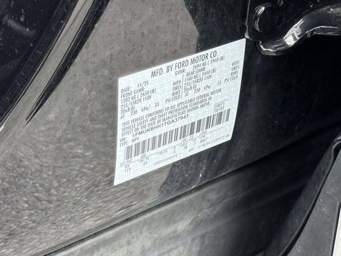 Certified 2026 Ford Explorer Platinum AWD/4WD image 31