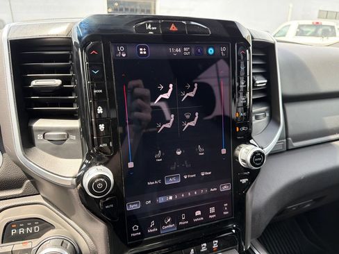 New 2026 RAM 1500 Big Horn AWD/4WD image 12