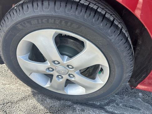 Used 2008 Hyundai Elantra GLS image 7