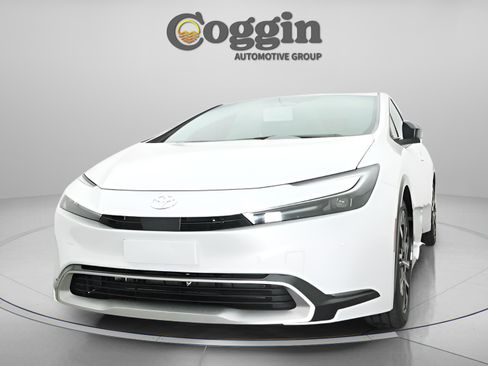 New 2026 Toyota Prius Plug-In Hybrid image 30