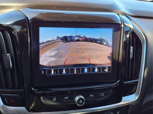 Used 2021 Chevrolet Traverse High Country image 13