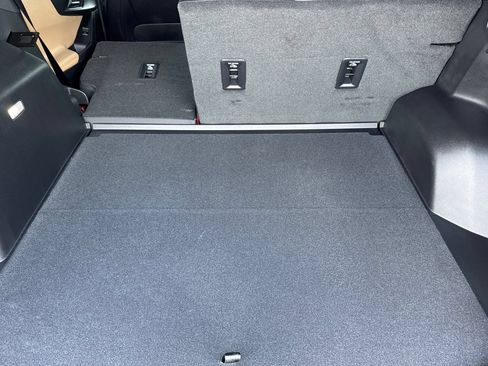 Used 2025 Chevrolet Equinox ACTIV FWD image 15