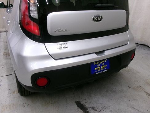 Used 2018 Kia Soul Base 4dr Crossover 6A image 6