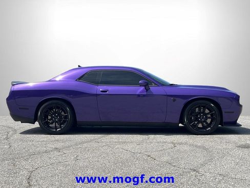 Used 2023 Dodge Challenger SRT Hellcat w/ Plus Package RWD image 25