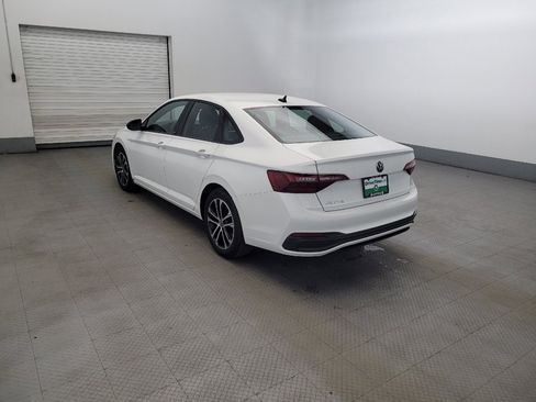 Used 2023 Volkswagen Jetta Sport image 5