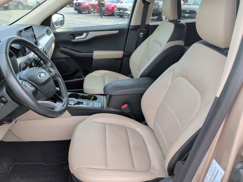 Certified 2020 Ford Escape SEL AWD/4WD image 4