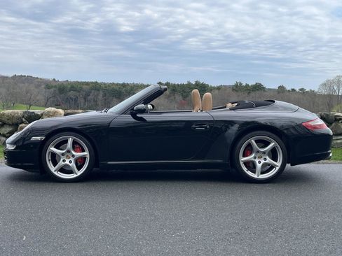 Used 2006 Porsche 911 Carrera S RWD image 28