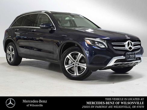 Used 2019 Mercedes-Benz GLC 300 4MATIC image 1