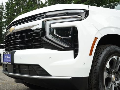 Used 2026 Chevrolet Tahoe LS AWD/4WD image 30