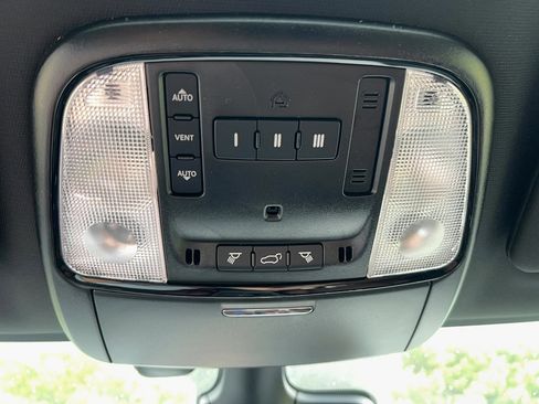 New 2025 Dodge Durango R/T image 25