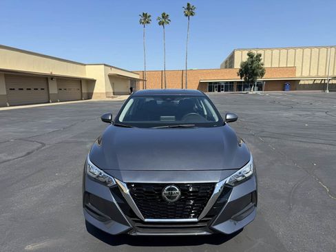 Used 2022 Nissan Sentra SV w/ Trunk Package FWD image 2