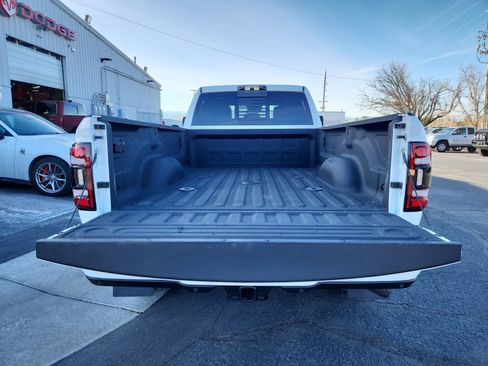 Used 2024 RAM 3500 Limited w/ Night Edition image 34