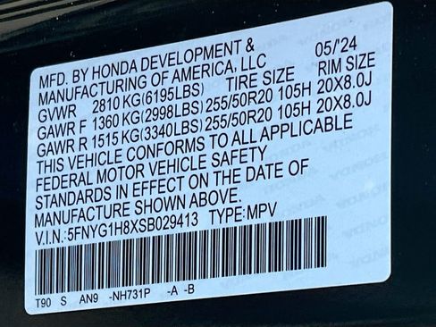 Used 2025 Honda Pilot Elite image 35