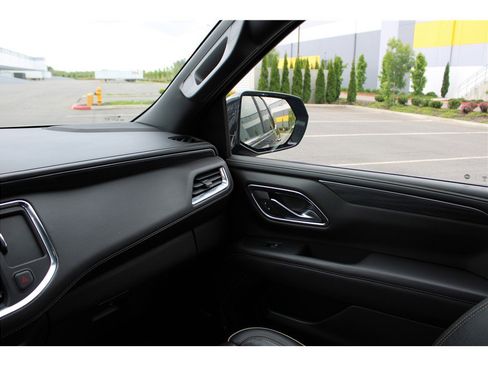 Used 2021 GMC Yukon SLT image 34