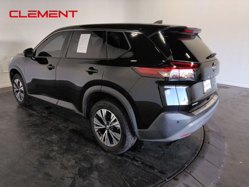 Used 2021 Nissan Rogue SV image 8