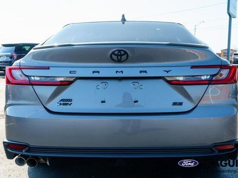 Used 2025 Toyota Camry SE w/ Convenience Package AWD/4WD image 7