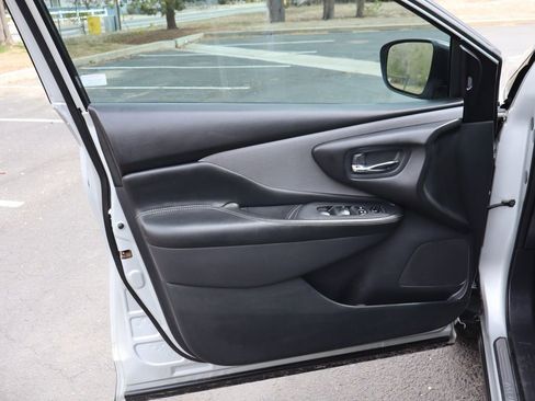 Used 2021 Nissan Murano SV w/ SV Special Edition Package image 23