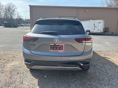 Used 2022 Buick Envision Essence w/ Sport Touring Package FWD image 5