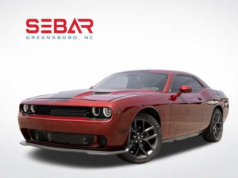 Used 2019 Dodge Challenger SXT w/ Driver Convenience Group RWD image 1
