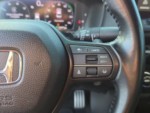 Used 2025 Honda Accord Sport image 13