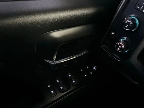 Used 2018 Chevrolet Silverado 1500 LT w/ All Star Edition AWD/4WD image 16
