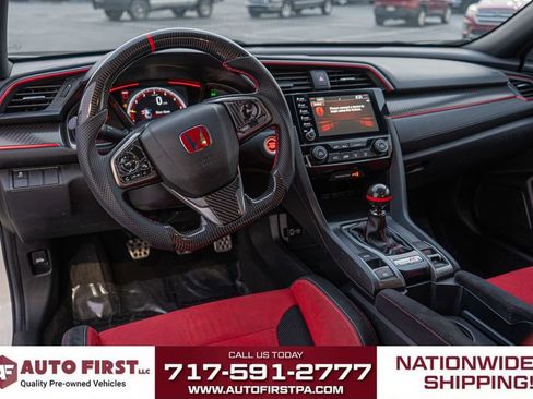 Used 2019 Honda Civic Type R image 11