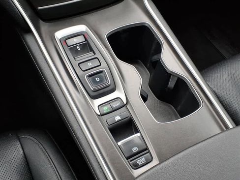 Certified 2019 Honda Accord Touring image 22