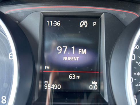 Used 2019 Volkswagen GTI Rabbit Edition image 27