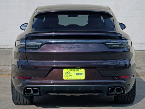 Used 2020 Porsche Cayenne Turbo AWD/4WD image 55