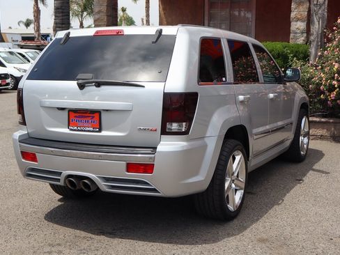Used 2007 Jeep Grand Cherokee SRT8 w/ SRT Option Group I image 9