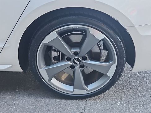 Used 2021 Audi A4 2.0T Premium Plus w/ Premium Plus Package image 12