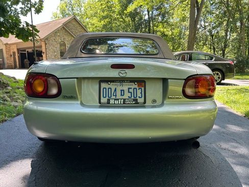 Used 2000 MAZDA MX-5 Miata image 27