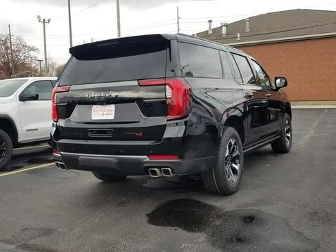 New 2026 GMC Yukon XL AT4 w/ AT4 Premium Plus Package image 3