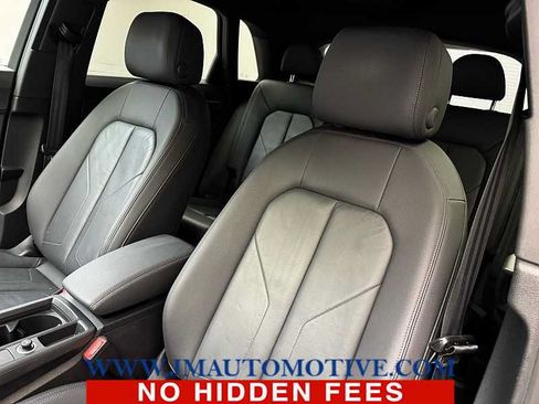 Used 2020 Audi Q3 2.0T Premium w/ Convenience Package AWD/4WD image 14