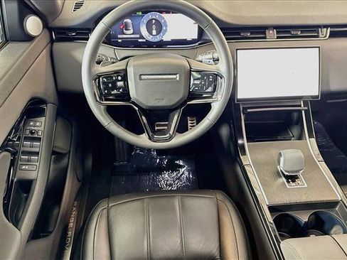 Used 2024 Land Rover Range Rover Evoque Dynamic SE AWD/4WD image 21