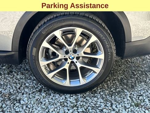Used 2026 BMW X5 xDrive40i AWD/4WD image 9
