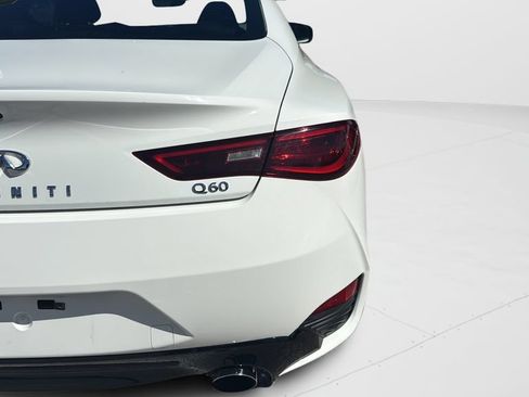 Used 2019 INFINITI Q60 3.0t Luxe AWD/4WD image 40