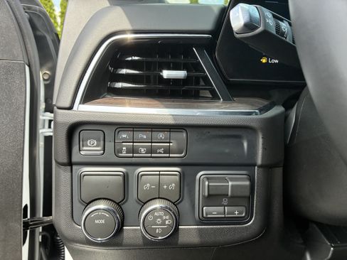 Used 2026 Chevrolet Tahoe LT w/ Comfort Package RWD image 25