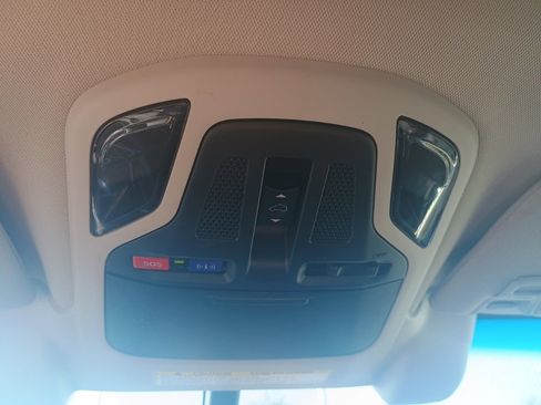 Certified 2022 Subaru Outback Limited image 32