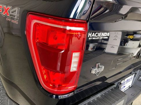 Used 2022 Ford F150 XLT w/ Equipment Group 302A High image 13