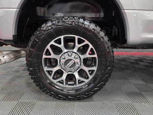 Used 2020 Ford F250 Lariat w/ Lariat Value Package image 92