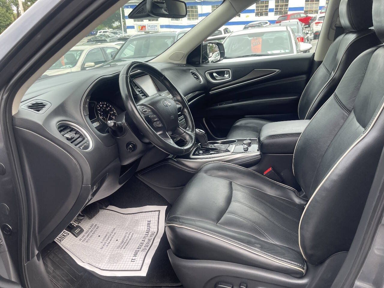 Used 2019 INFINITI QX60 Luxe w/ Essential Package AWD/4WD image 10