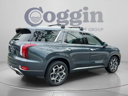 Certified 2022 Hyundai Palisade Calligraphy FWD image 5