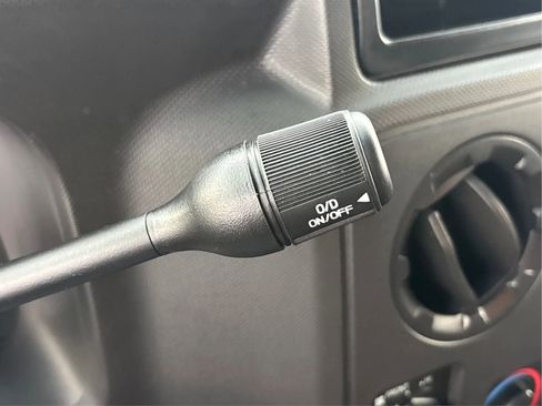 Used 2013 Ford E-250 and Econoline 250 Extended Van 3D w/ PWR Group image 42