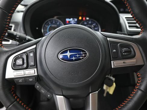 Used 2017 Subaru Crosstrek 2.0i Premium image 19