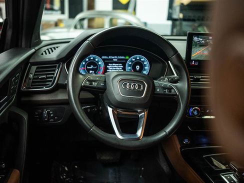 Used 2022 Audi Q5 2.0T Premium Plus AWD/4WD image 16
